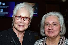 On the Town: Sunday, December 12, 2021