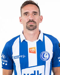 Sven Kums » Bilanz unter arbitre Domenico Celi