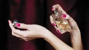 الطرق الصحيحة لتخزين العطر مجلة الجميلة