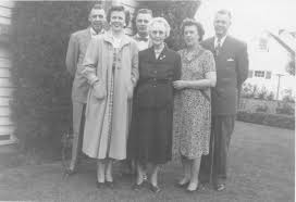 Family History of Hans Berg and Emelia Johnson: Descendents