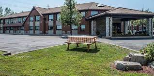 We're pleased to offer you newly renovated comfort at a pomona, california hotel where you can rest and get ready for anything the new day brings you. Comfort Inn Ab 54 Hotels In Fort Erie Kayak