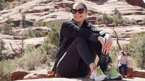 — gal gadot (@galgadot) may 12, 2021. Gal Gadot Prays For Leaders To Find The Solution Amid Ongoing Israel Palestine Conflict