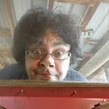 Kristy Sauer's Instagram, Twitter & Facebook