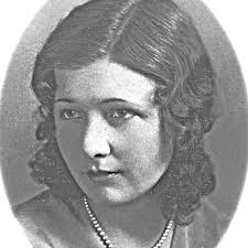 Amazon.com: Murder Among Friends: A Miss Markham Mystery (Miss Markham  Mysteries): 9781733044424: Sidonie, Juliet E.: Books