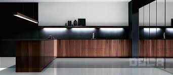 Cuisine Contemporaine En Acier En Noyer Avec Ilot Bunotte Doca Contemporary Kitchen Sleek Kitchen Kitchen Wardrobe