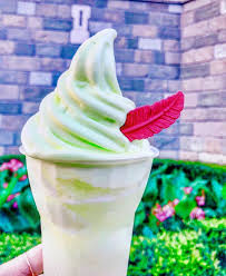 Aaaah New Peterpan Float Debuted At Magickingdom Yesterday Key Lime Soft Serve Sprite And A Chocolate Feat Disney Snacks Disney World Food Disney Treats