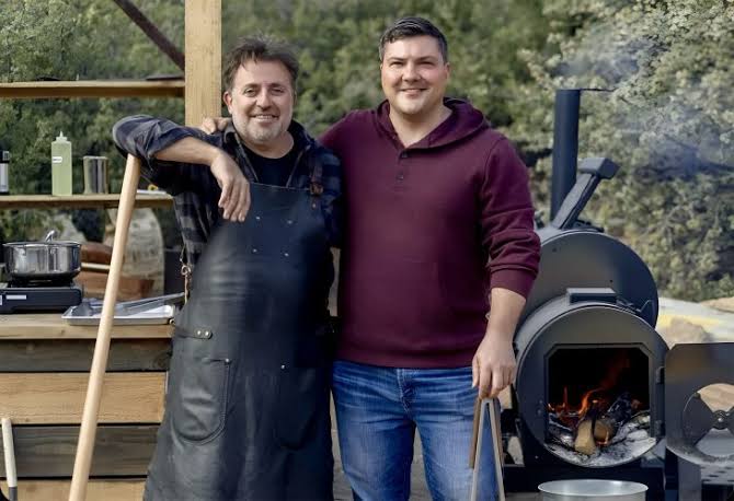 From beaker to brisket: Transylvania alumnus brings scientific mindset to ' Pitmasters'