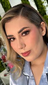 Leslie Medrano Makeup & hair