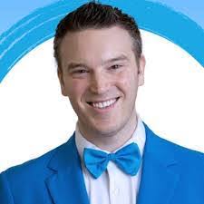 Joel Charette's Instagram, Twitter & Facebook