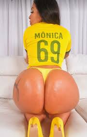 Acompanhante em São Paulo - Monica Santhiago