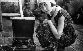 老照片故事 75年前的台北外拍美女 formosa face photo