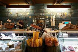 Les Meilleurs Restaurants A Paris Et Partout En France Marseille Restaurant Marseille Bonnes Adresses Marseille
