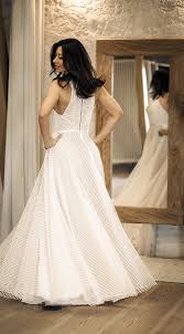 Für die braut die das aussergewöhnliche möchte. Kisui Brautkleider Brautmode Boutique Liebe