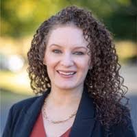 Amber Clement's Instagram, Twitter & Facebook