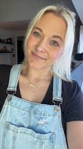 Briana Glass's Instagram, Twitter & Facebook