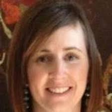 Tanya Popp's Instagram, Twitter & Facebook