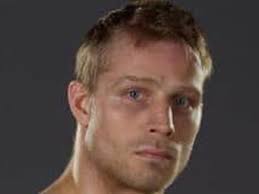 Nick Ring stops gang attack