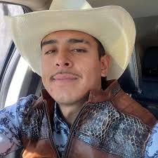 🇲🇽 SOLICITAMOS DE SU AYUDA PARA LOCALIZAR A FERNANDO ISLAS  @fernando_islass No se sabe nada de él desde el martes 29 de octubre por la  tarde, cualquier información será de gran ayuda,