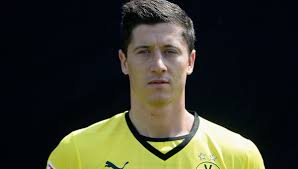 Check spelling or type a new query. Robert Lewandowski Stolz Auf Karate Gold Seiner Frau Bunte De