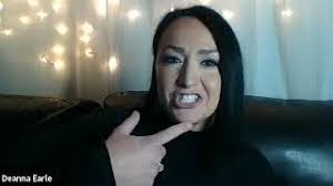 Deanna Earle's Instagram, Twitter & Facebook