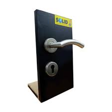 Kita dowshardware menyediakan bermacam jenis handle pintu dan kunci pintu untuk rumah minimalis, rumah mewah. Jual Produk Handle Pintu Solid Harga Promo Diskon Blibli Com