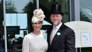Queen elizabeth zara tindall royal ascot. Nun Also Doch Die Queen Ist Beim Royal Ascot Eingetroffen Promiflash De