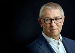 Directeur KPN gaat weg en krijgt Colombiaanse opvolger