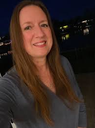 Two community members awarded Chief's Citizen Commendations for their life  saving efforts. Community members, Raul Lozano and Matthew Hollander,  receive the Chief's Citizen Commendation Award from the Chief of Police for  saving