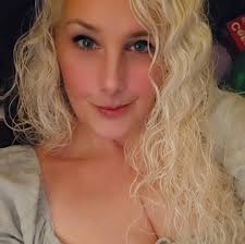 A run so not nice, he had to stiff-arm him thrice 😡