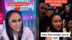 Hal itu terlihat dalam salah satu video yang diunggah uya ke kanal youtube miliknya. Akhirnya Bisa Masuk Tv Selebgram Berlagak Sultan Denise Chariesta Aku Bersyukur Dan Bangga Tribunnewsmaker Com