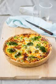 Quiche Gourmande Aux Brocolis Haricots Verts Et Cheddar Un Flo De Bonnes Choses Recettes De Cuisine Recette Brocolis Haricots Verts