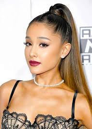 Ariana Grande is so cute 𑁍.ೃ࿔*:・