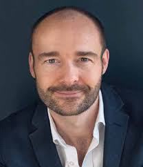 Stuart Dodson's Instagram, Twitter & Facebook