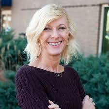 Katelin King's Instagram, Twitter & Facebook