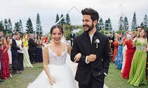 Pille online anfordern und bequem nach hause geliefert bekommen. Camilo Echeverry And Girlfriend Evaluna Montaner Are Married