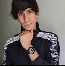 Don't call it a comeback… . . . #comeback #photography #photooftheday  #photo #photogram #photoshoot #photo #insta #instagood #instadaily  #instalike #model #modellife #modelshoot