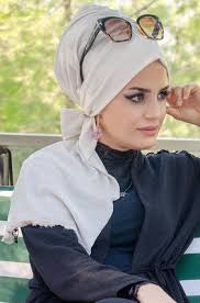 Krem Serra Pratik Sal Muslimah Fashion Outfits Turban Headwrap Muslimah Fashion