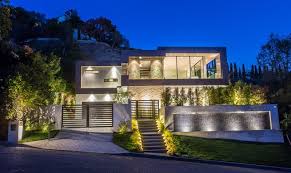 Rising Glen A Beautiful Modern Home In Hollywood Hills Los Angeles Home Design Lover Beautiful Modern Homes Hollywood Hills Homes Luxury Homes Dream Houses