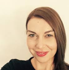 Caroline Bledsoe's Instagram, Twitter & Facebook