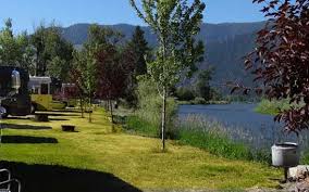 Showers, laundry, recreation room with game tables, piano and a full service rv park near mccall, idaho. 10 Best Waterfront Rv Campgrounds Rvshare Com Rv Campgrounds Rv Parks And Campgrounds Camping Locations