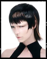 DAVINES PRESENTA "SONDER" EN MEXICO INVITANDO A CANDICE MCKAY Simplemente  espectacular resultó la gira de presentaciones que realizó Candice Mckay,  Artista Internacional y Directora de Wyatt Academy; para la marca DAVINES en