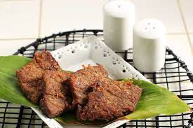 Ayam goreng is an indonesian and malaysian dish consisting of chicken deep fried in oil. Resep Empal Gepuk Daging Sapi Khas Sunda Stok Lauk Tahan Lama
