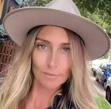 What happened to the forgotten Spice Girl who left before they got famous