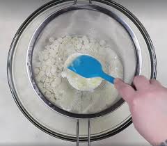 Truffes Citronnees Au Chocolat Blanc Desserts Ma Fourchette In 2020 Cotton Candy Machine Candy Machine Deserts