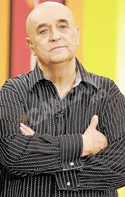 Benone sinulescu colind de craciun, acces direct 2012. Sarbatori De Cosmar Pentru Benone Sinulescu Ce A Patit Chiar Inainte De Revelion