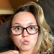 Jenna Pugh (@jennadpugh)