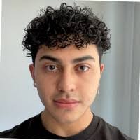 900+ "Nícholas" profiles