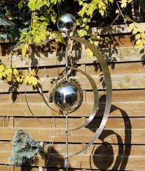 Gartenstecker Edelrost Gartendeko Rost Edelstahl Gartenkunst Von Deco Art Kulbs Gartenstecker Metall Gartenskulpturen Gartenkunst