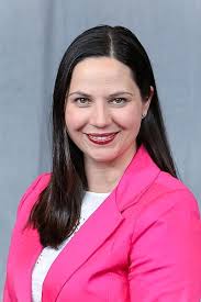 Amazon.com: Voices of Immigrant Storytellers: Teaching Guide for Middle and  High Schools eBook : Quillien, Veronica, Rozman Clark, Tea, Seipp, Kathy,  Guzman, Jose, Mueller, Rachel: Kindle Store