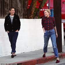 'aquaman' producer peter safran says film bosses never considered making the sequel without amber heard. Amber Heard Page 49